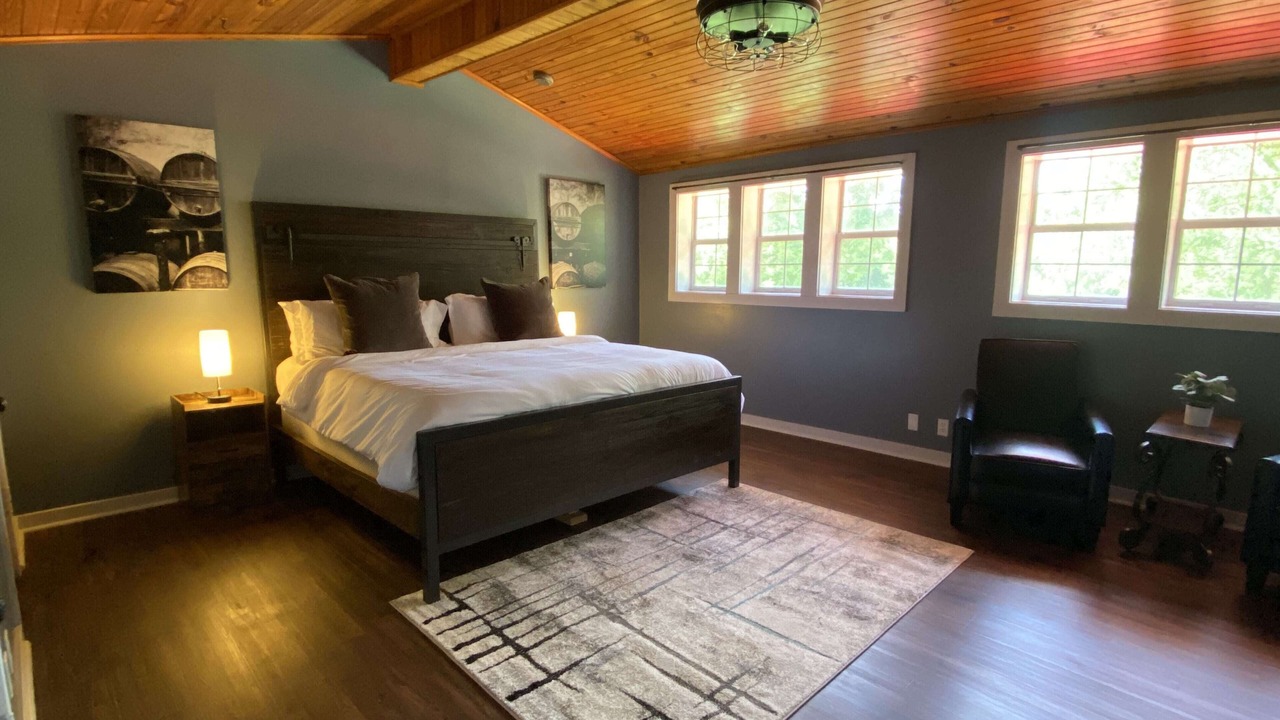 Photo of Bedroom in Little Flock
