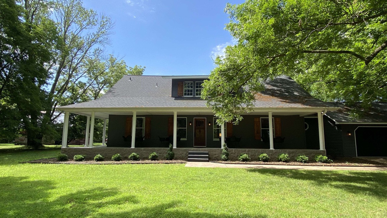 Photo of Outdoor in Little Flock