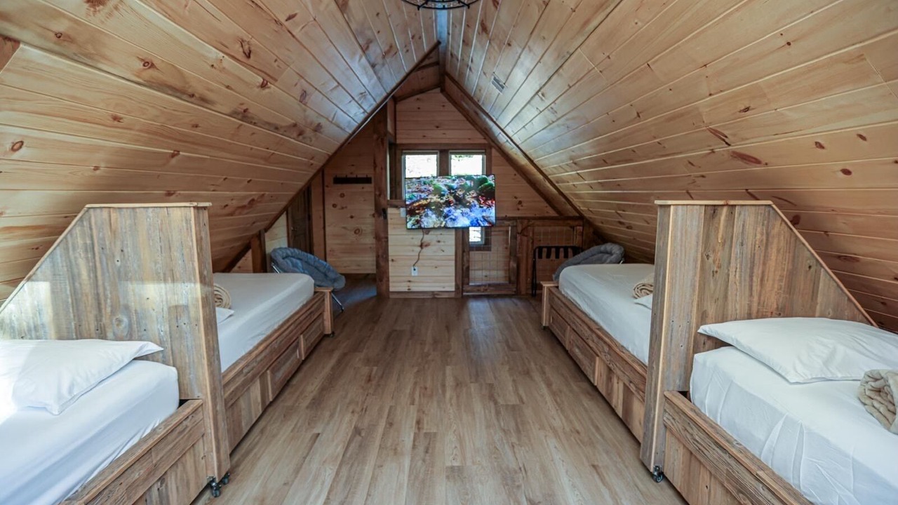 Photo of Bedroom in Pittman Center
