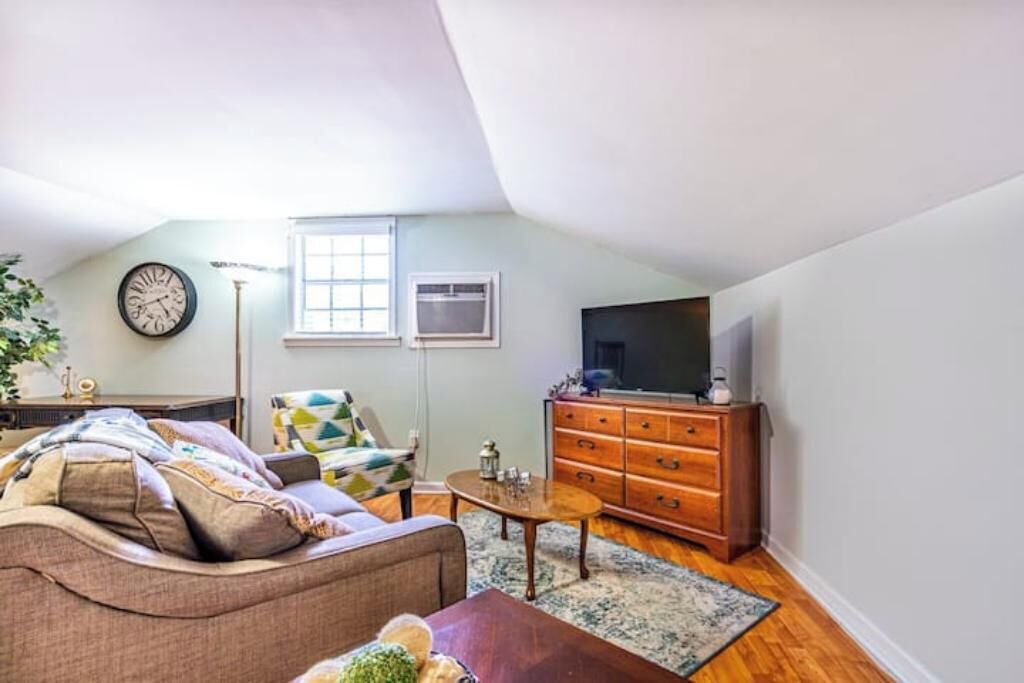 Photo of Livingroom in Decatur