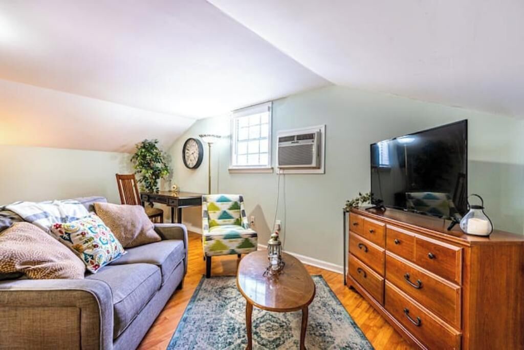 Photo of Livingroom in Decatur