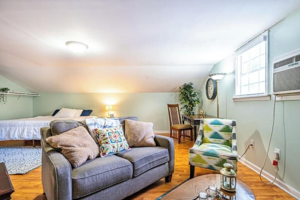 Photo of Livingroom in Decatur
