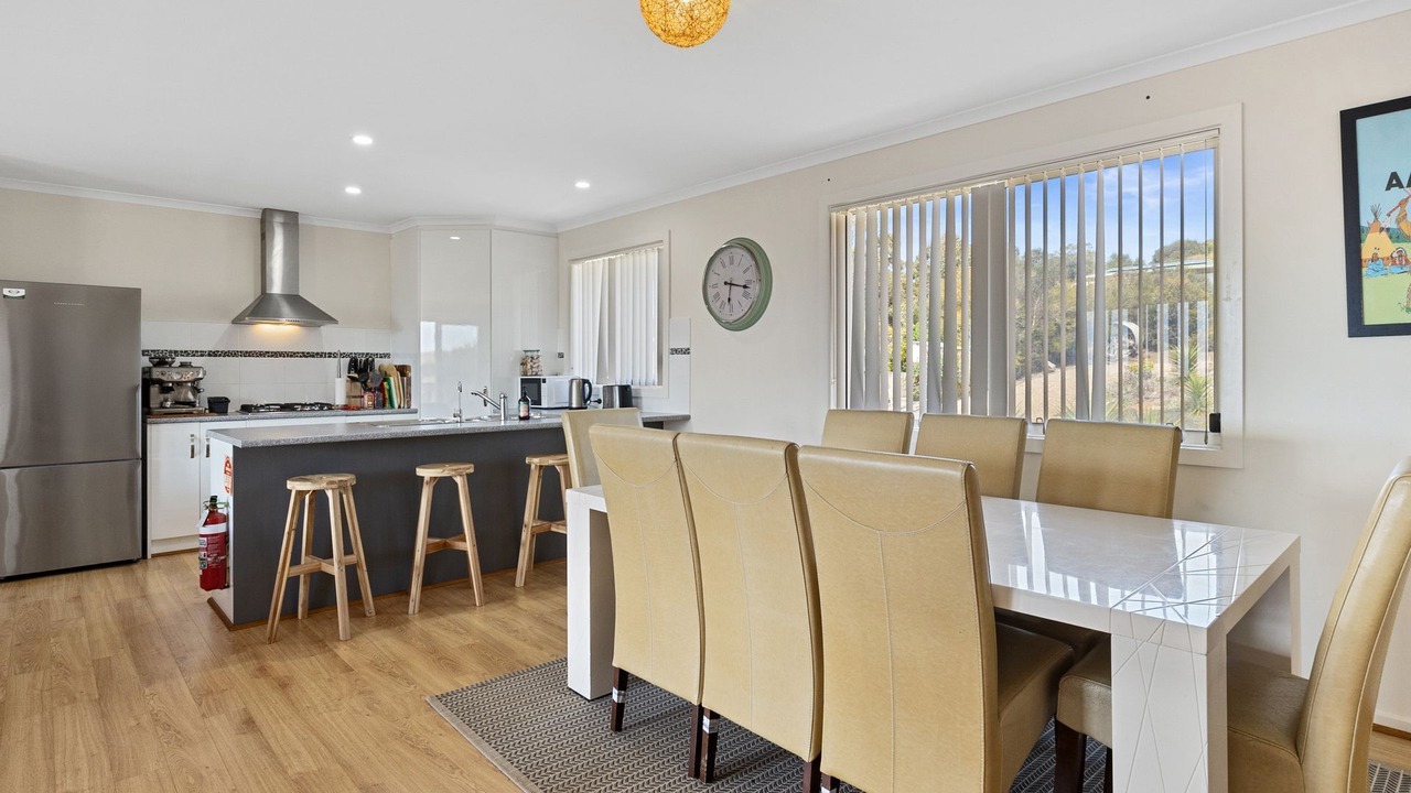 Photo of Others in Second Valley