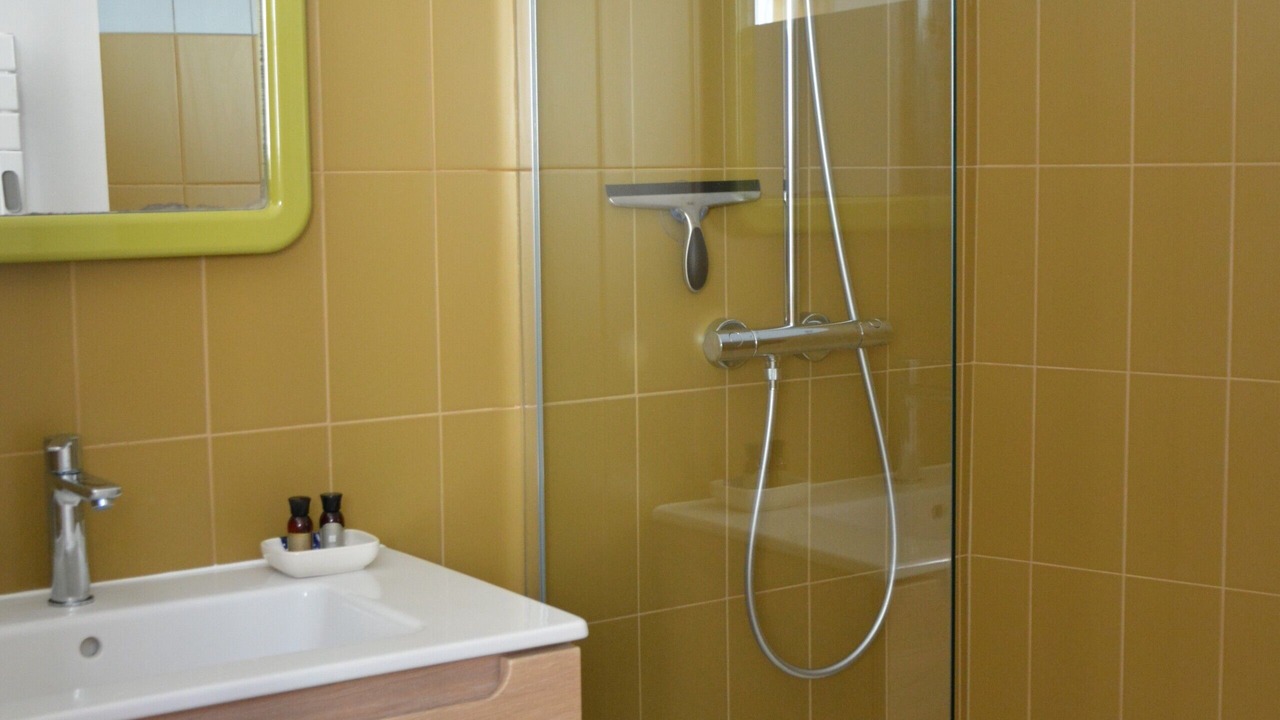 Photo of Bathroom in Lavaur