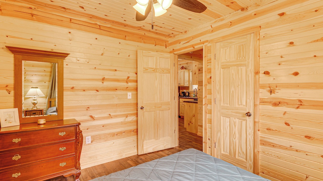 Photo of Bedroom in Edray