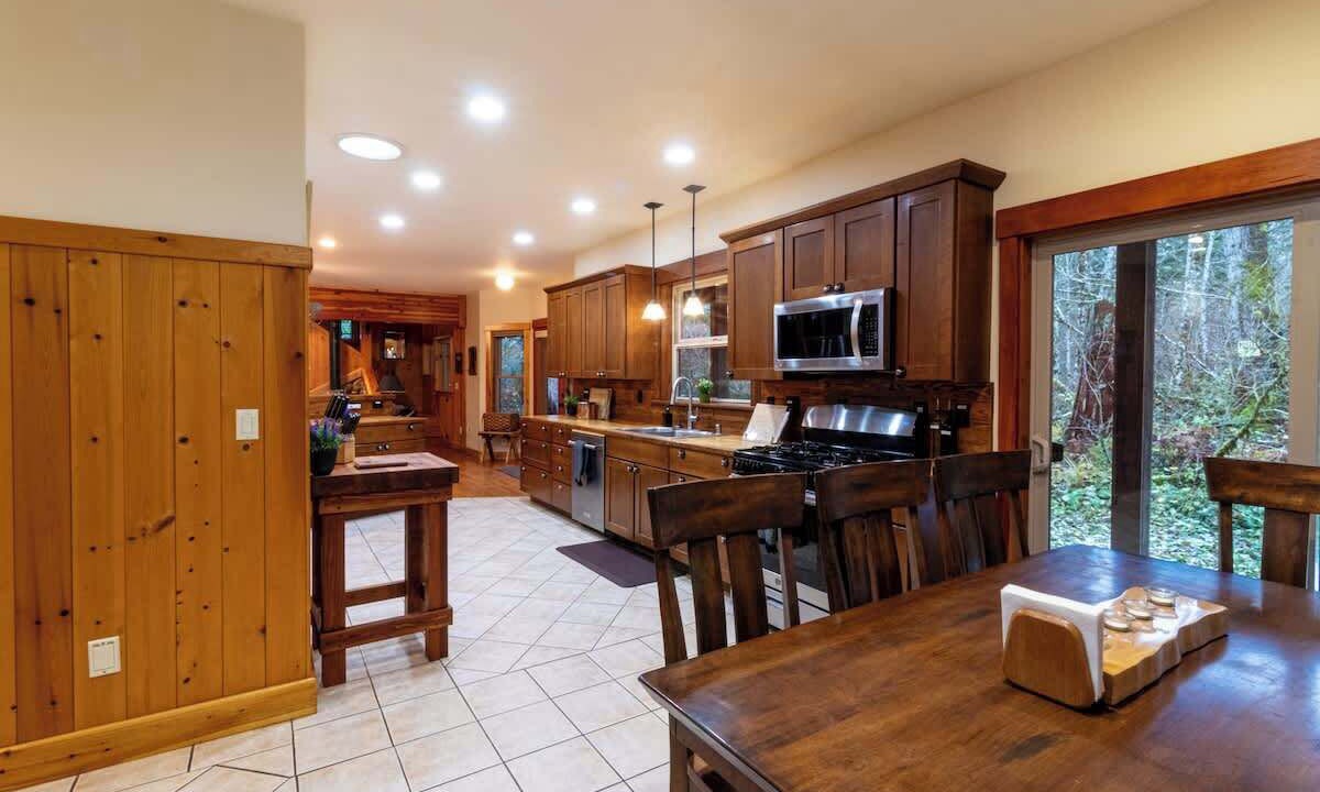 Photo of Others in Paradise Estates