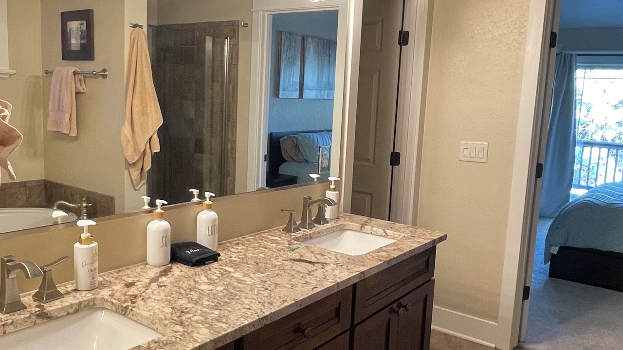 Photo of Bathroom in Ponderosa Trails