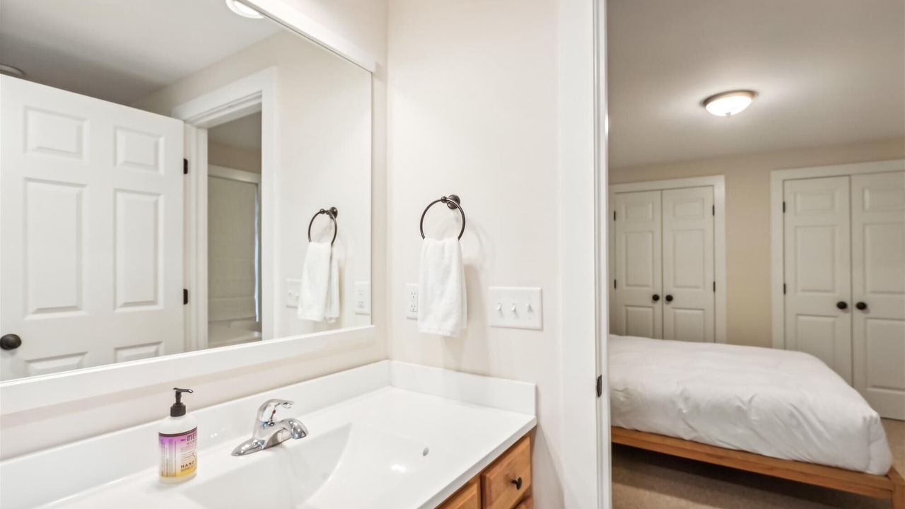 Photo of Bathroom in Stowe Hollow