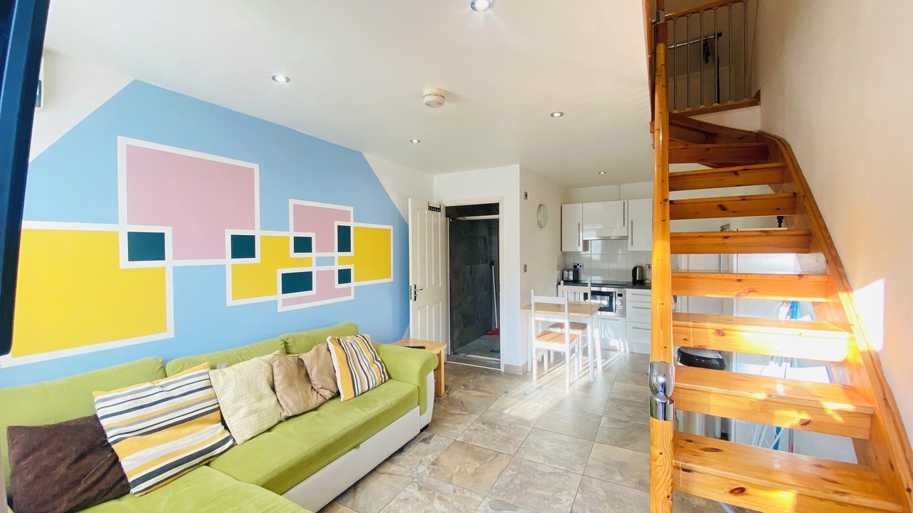 Photo of Livingroom in Cambridge