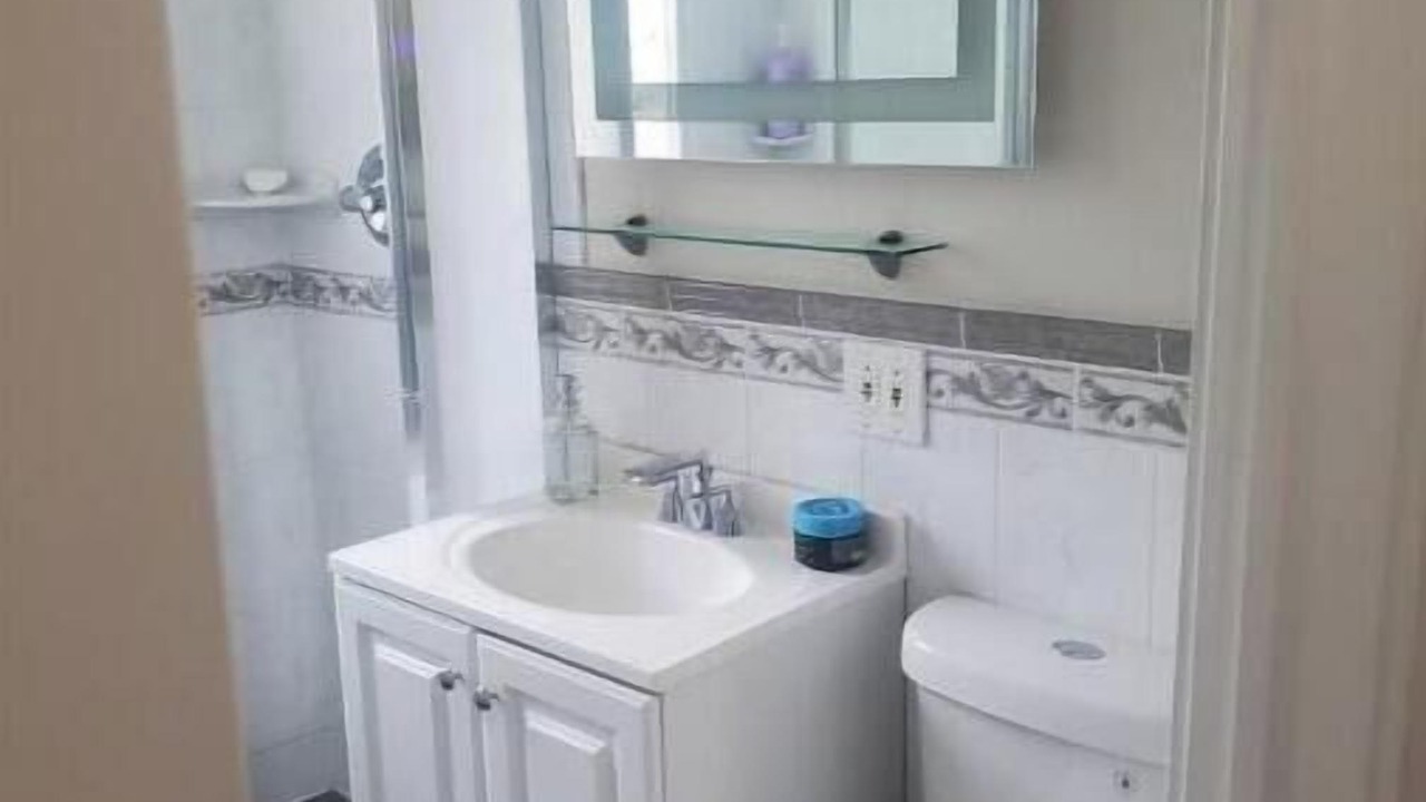 Photo of Bathroom in Solon Mills