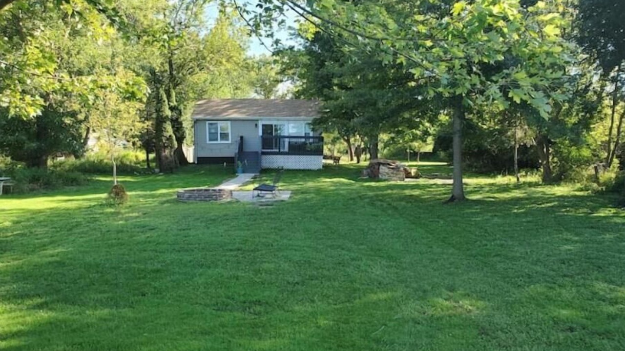 Photo of Outdoor in Solon Mills