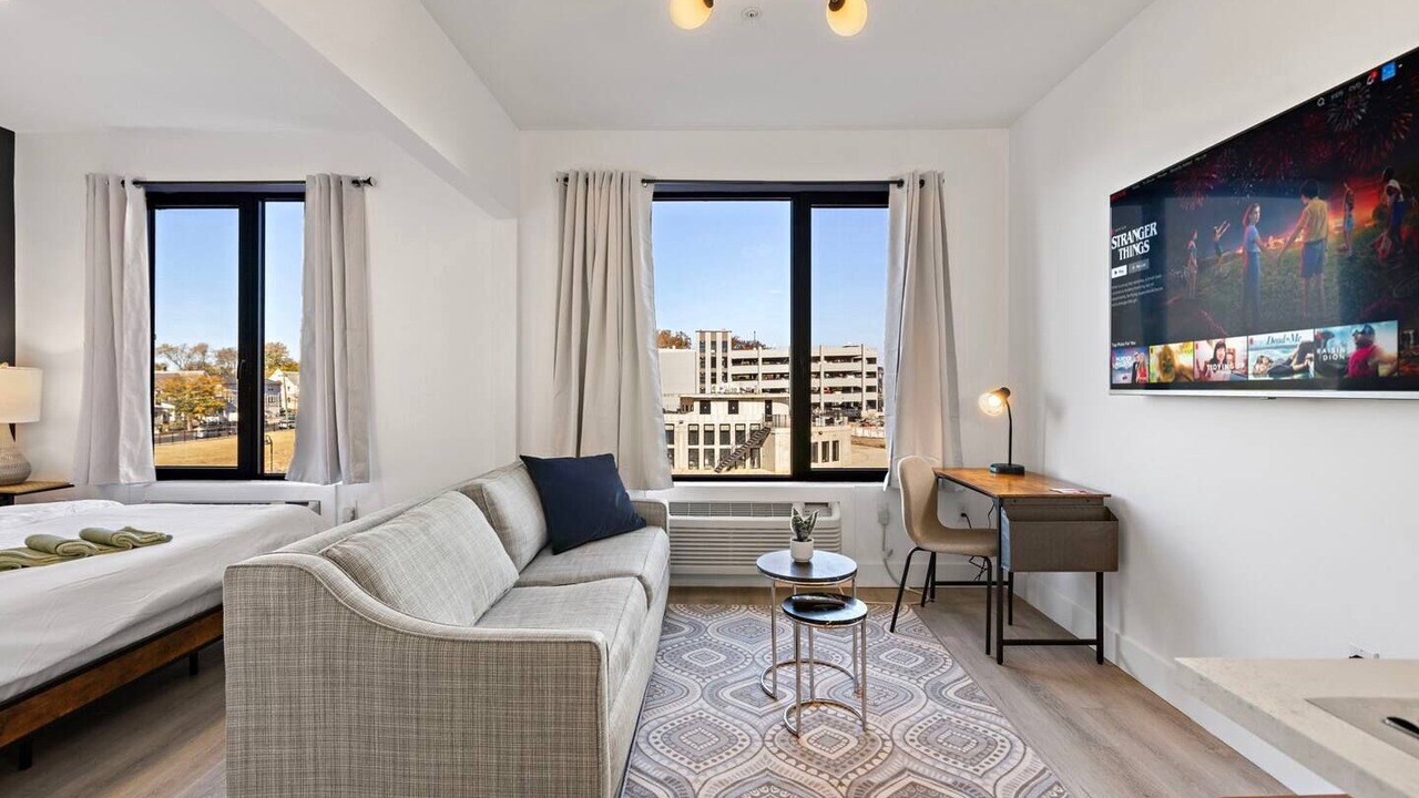 Photo of Livingroom in Elizabeth