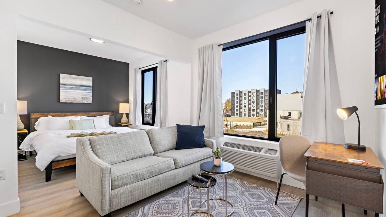 Photo of Bedroom in Elizabeth