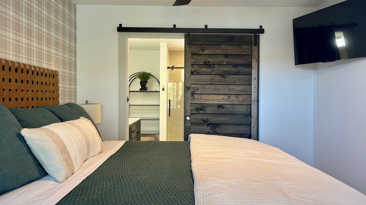 Photo of Bedroom in Holiday Island