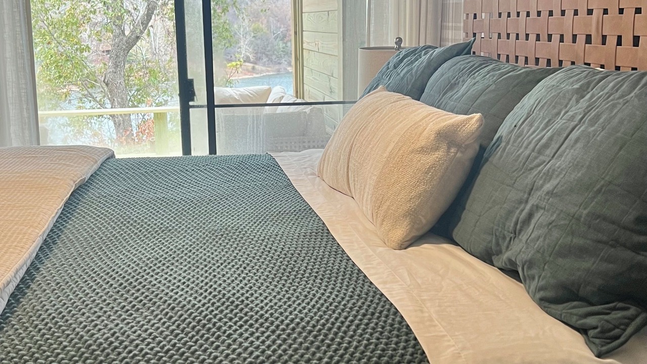 Photo of Bedroom in Holiday Island