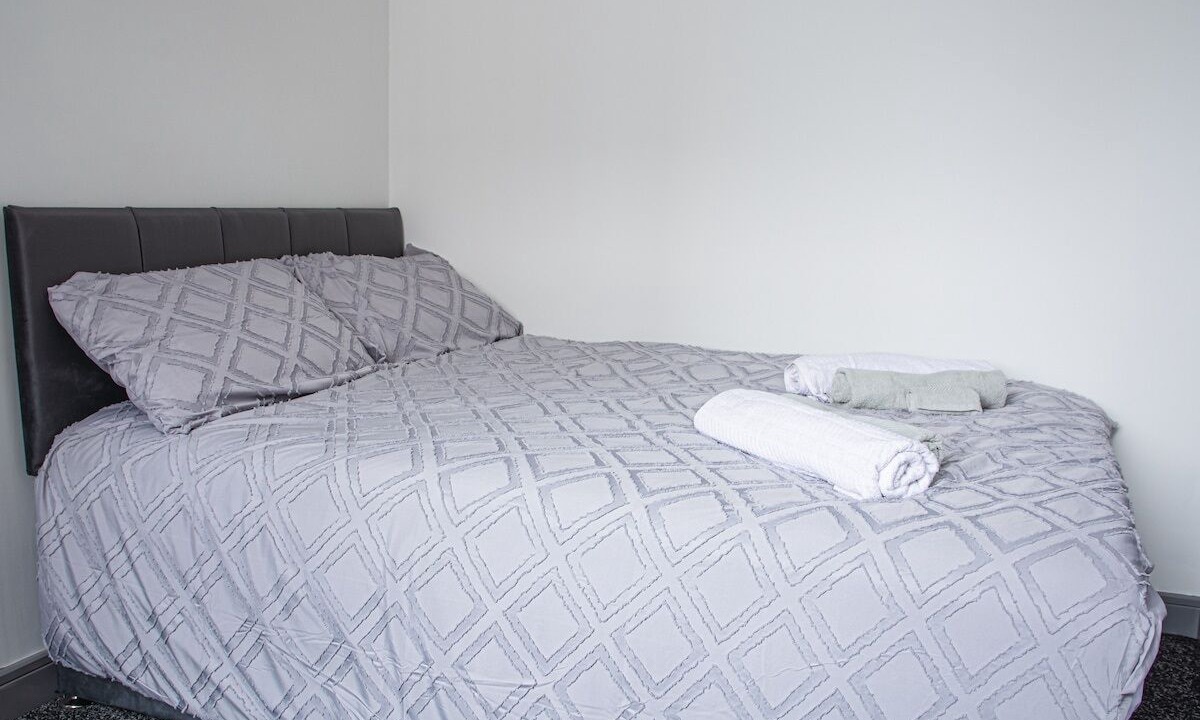Photo of Bedroom in Stoke-on-Trent