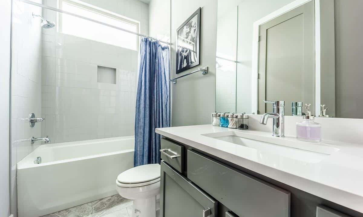 Photo of Bathroom in Haynes Area