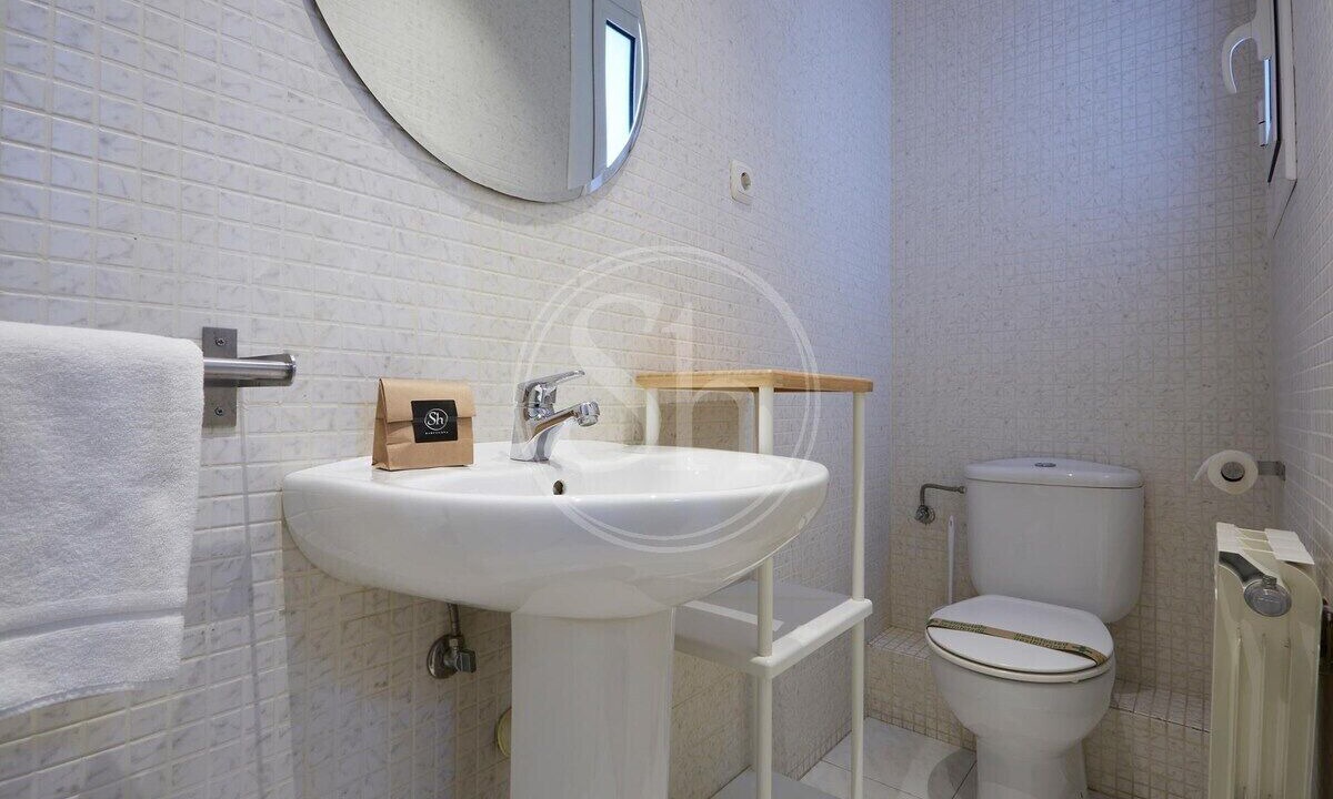 Photo of Bathroom in Les Corts