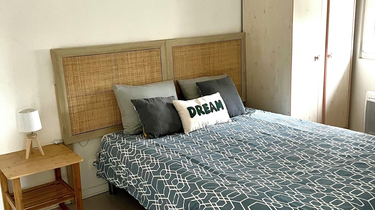 Photo of Bedroom in Sens