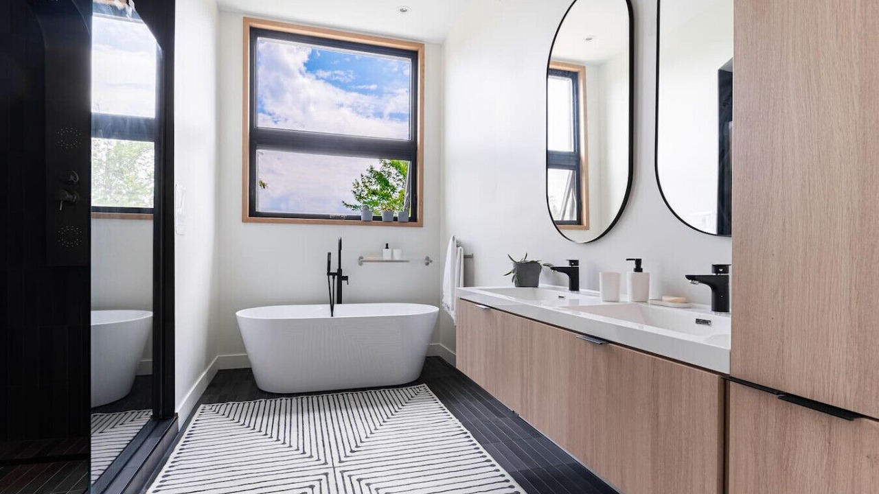 Photo of Bathroom in Pine Hill