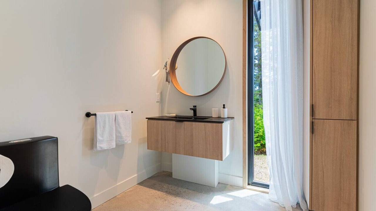 Photo of Bathroom in Pine Hill