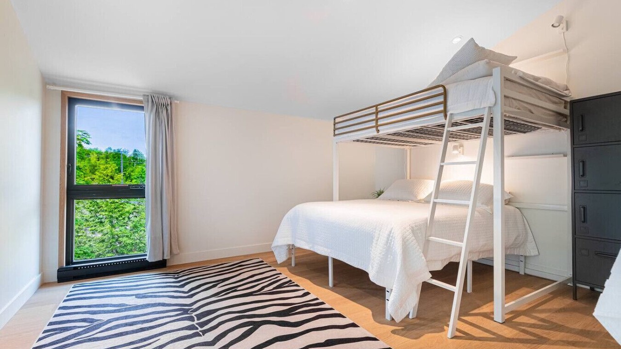 Photo of Bedroom in Pine Hill