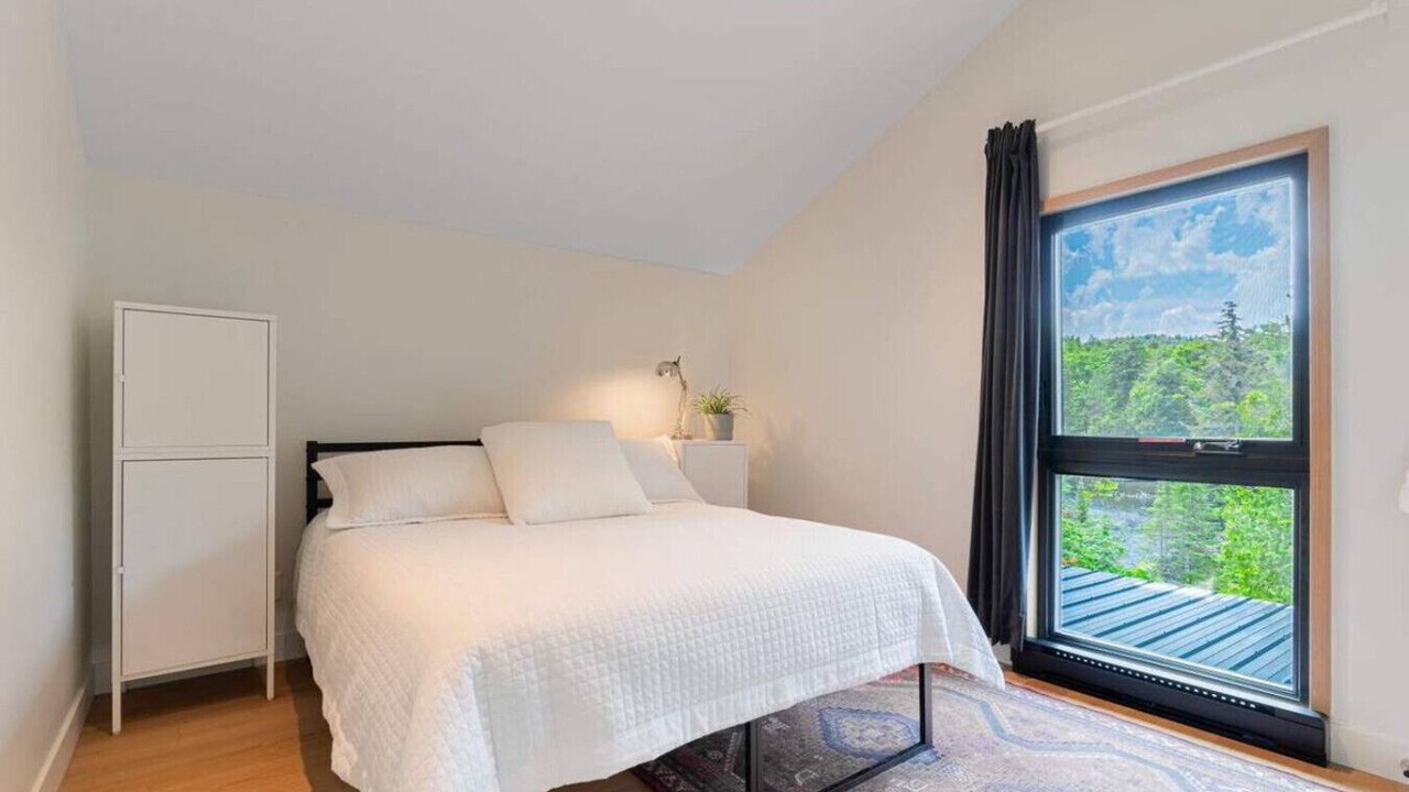 Photo of Bedroom in Pine Hill