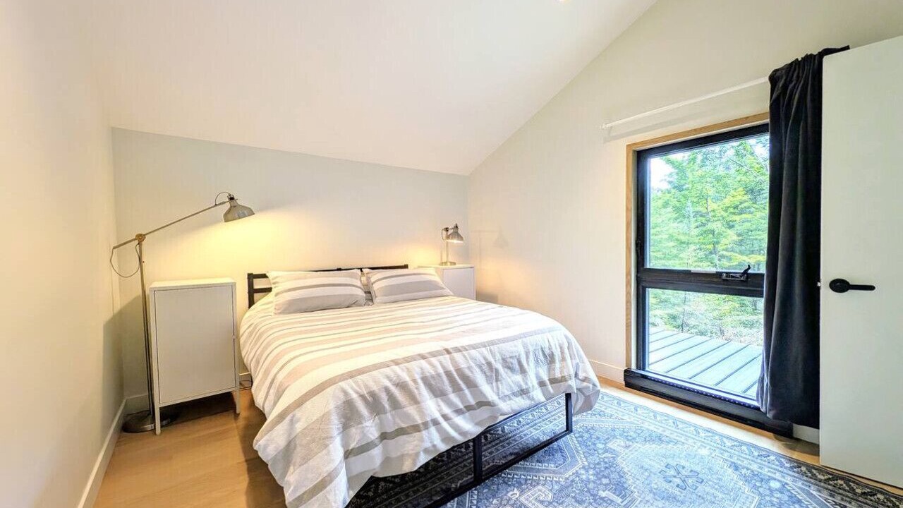 Photo of Bedroom in Pine Hill