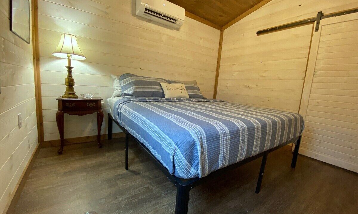 Photo of Bedroom in Linden