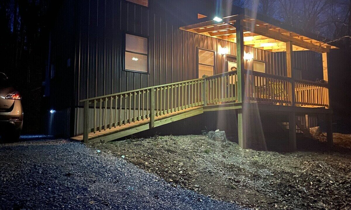 Photo of Outdoor in Linden