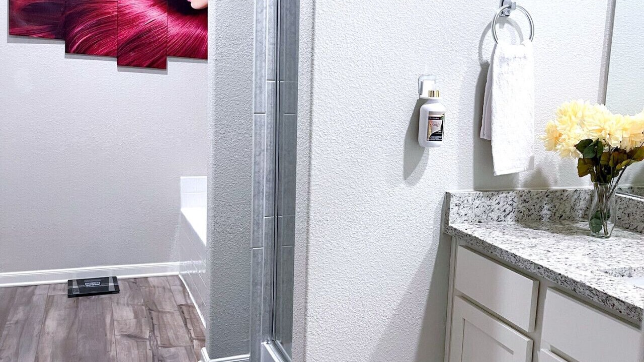 Photo of Bathroom in Anna
