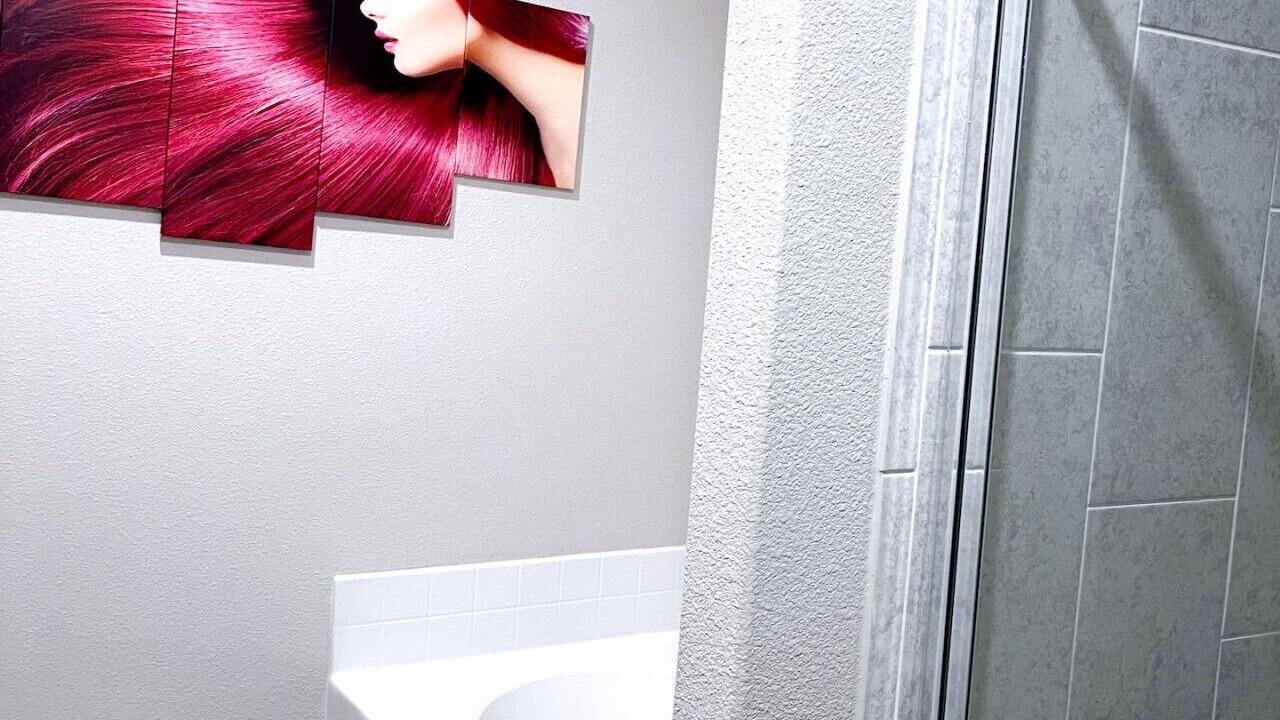 Photo of Bathroom in Anna