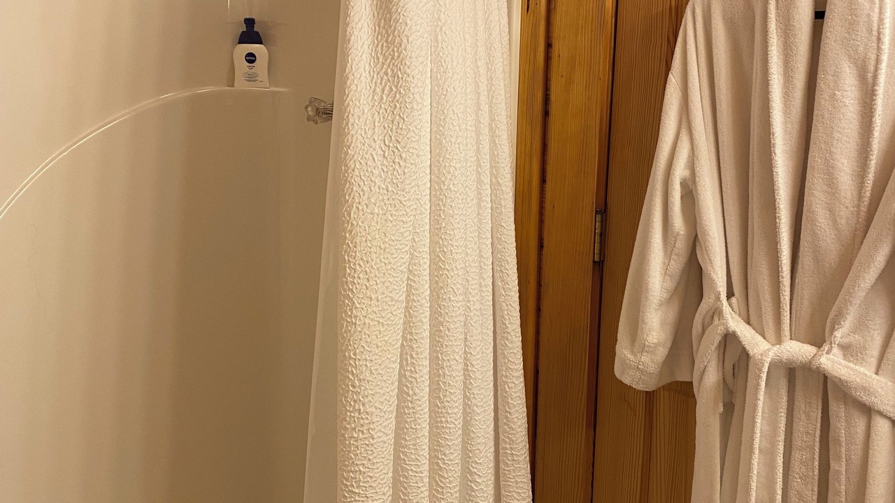 Photo of Bathroom in Valley Head