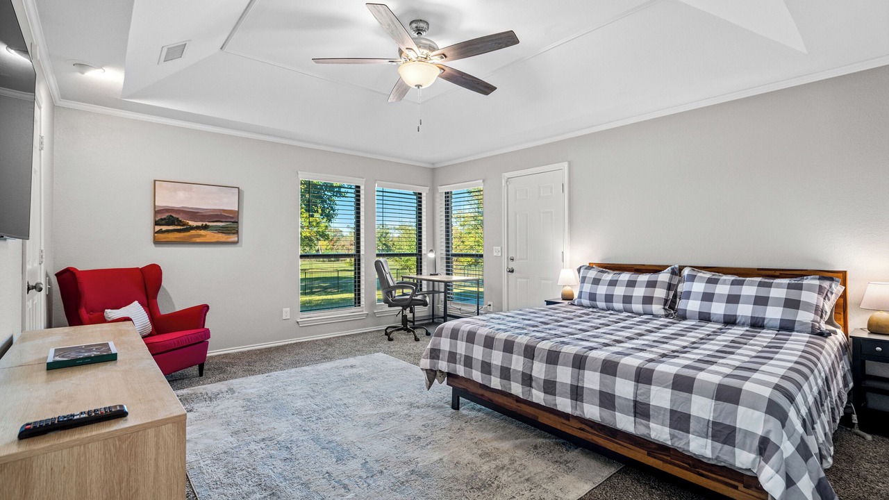 Photo of Bedroom in Garland