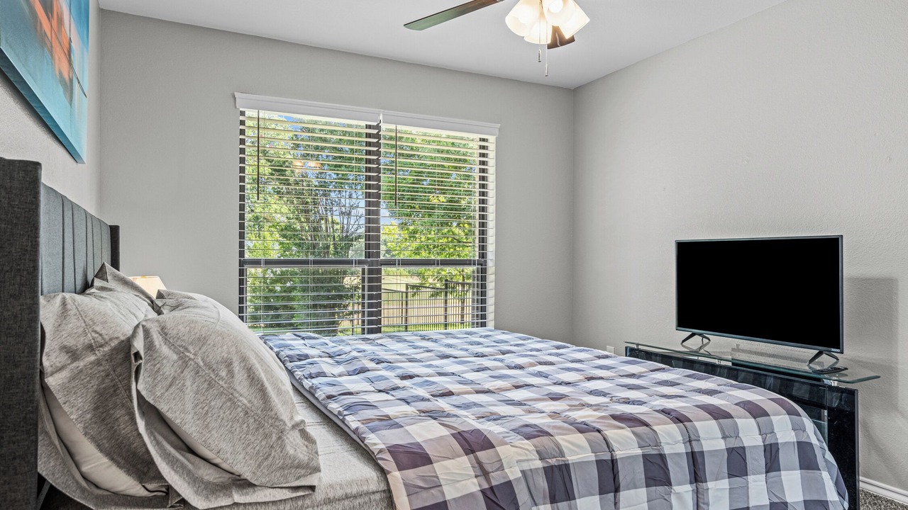 Photo of Bedroom in Garland
