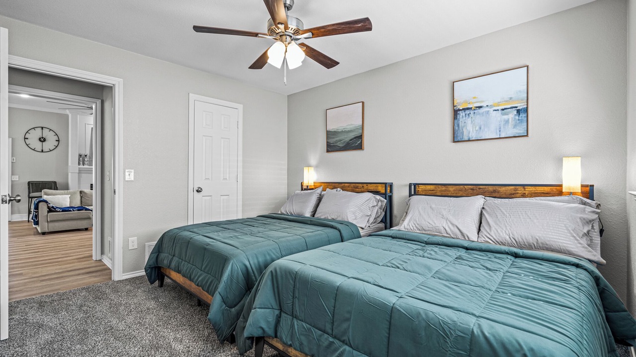 Photo of Bedroom in Garland