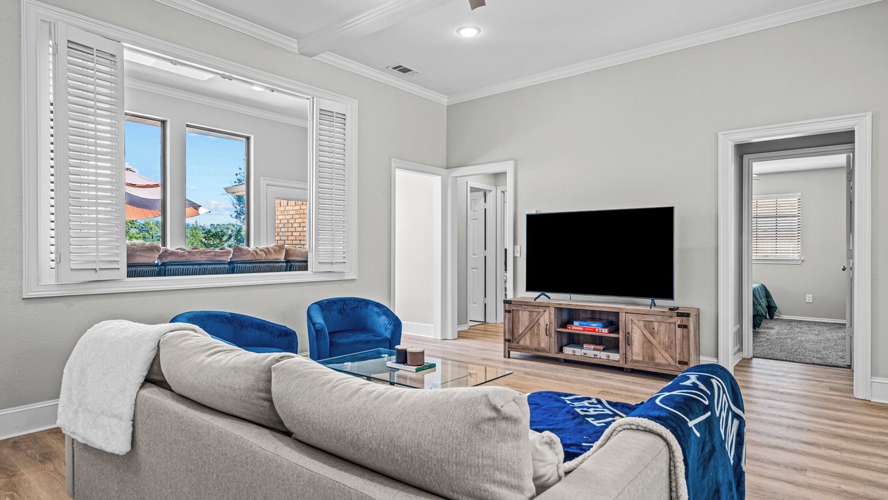Photo of Livingroom in Garland