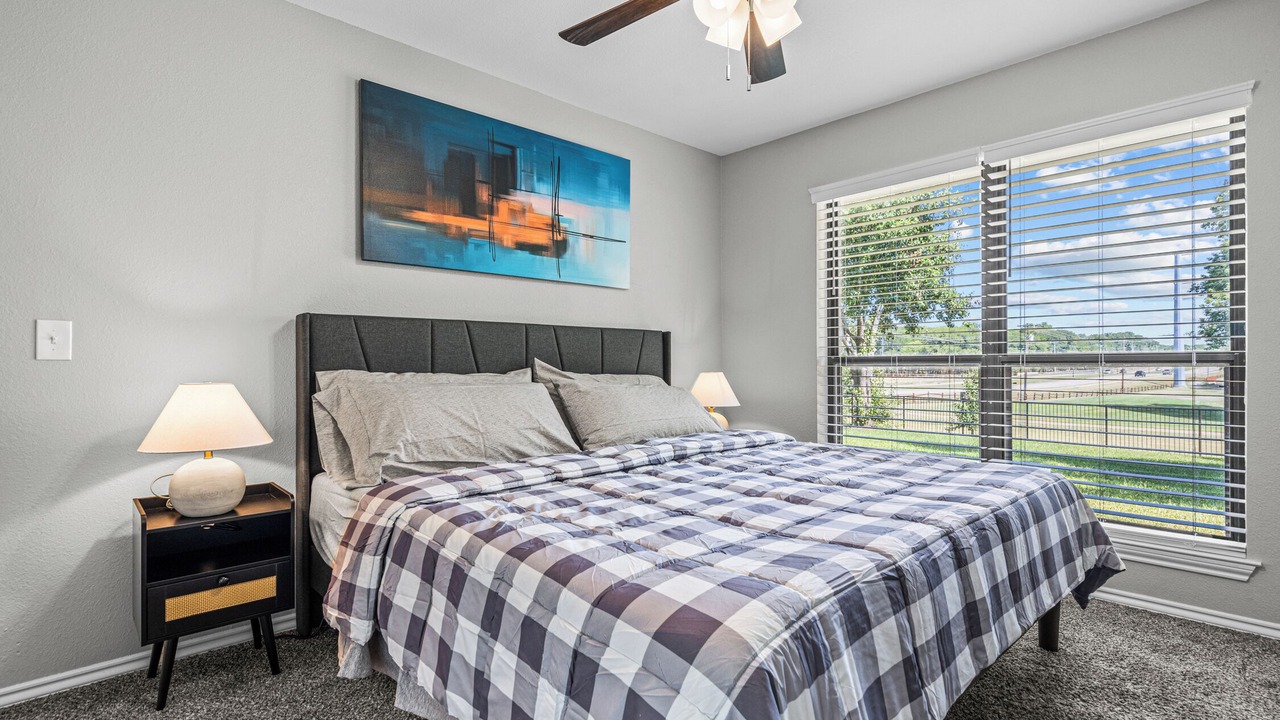 Photo of Bedroom in Garland