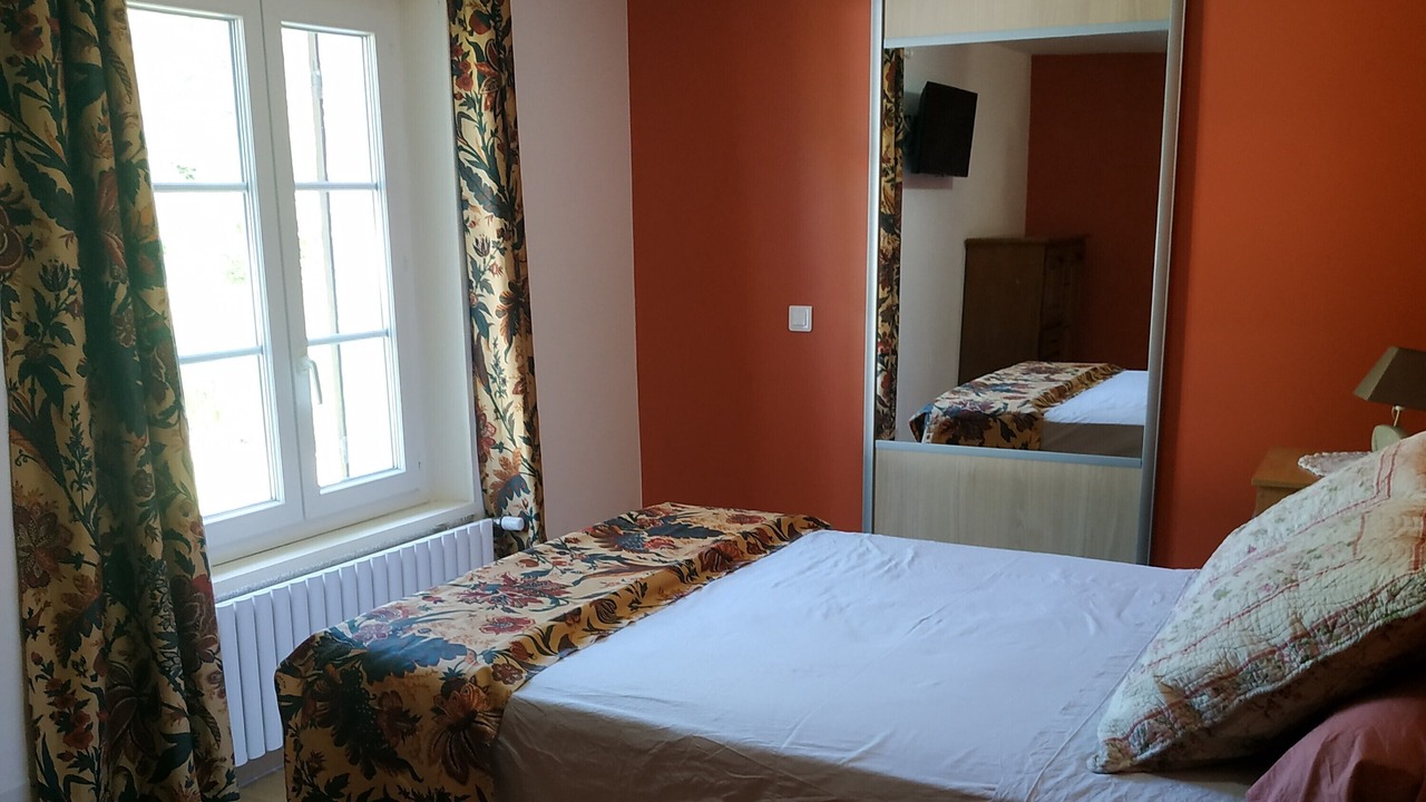 Photo of Bedroom in Banon