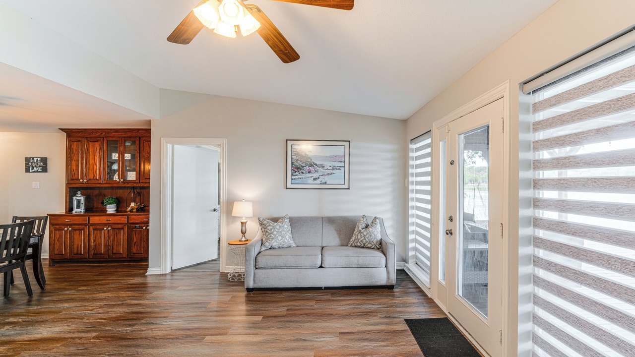 Photo of Bedroom in Lakewood Village