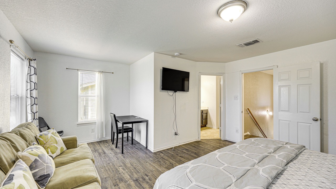 Photo of Bedroom in Southside