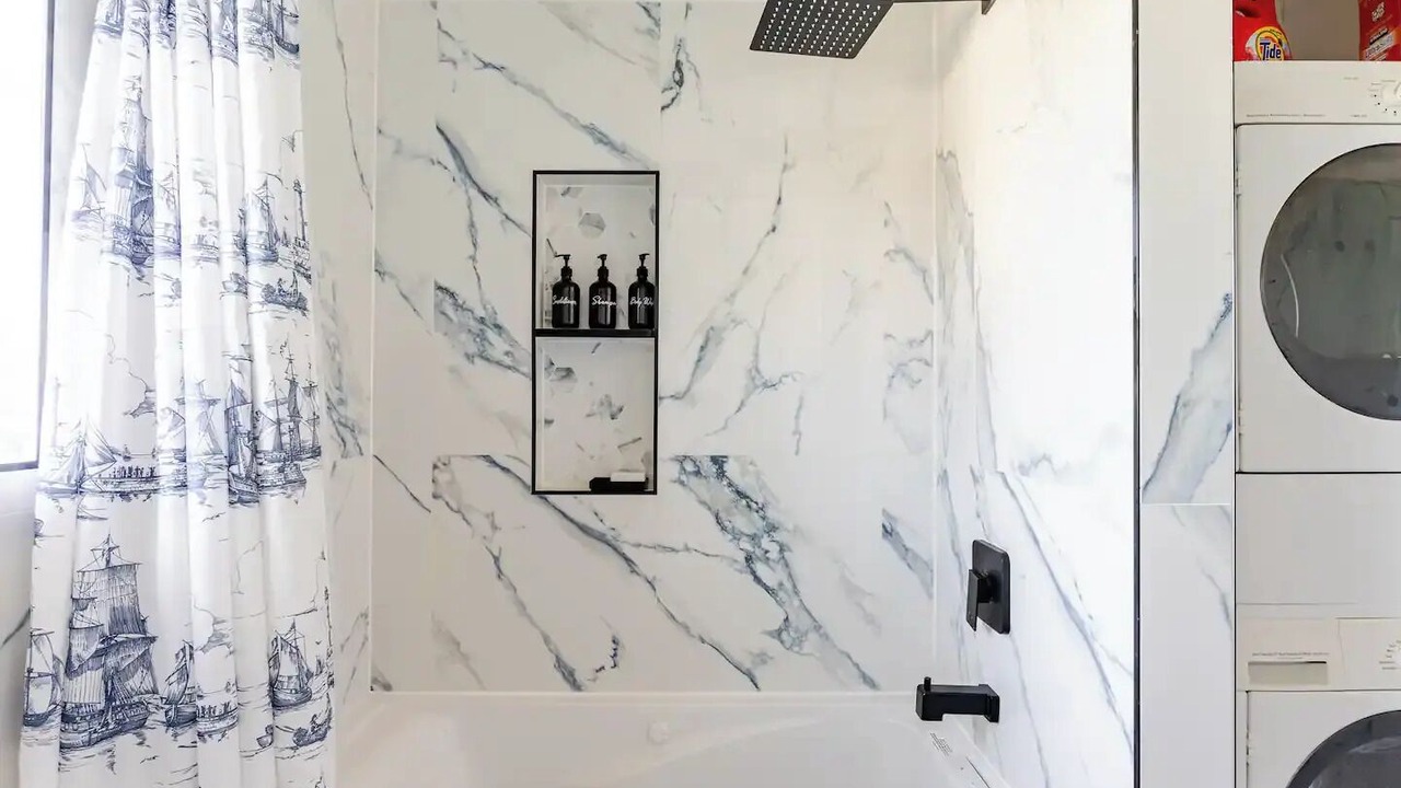 Photo of Bathroom in SeaTac