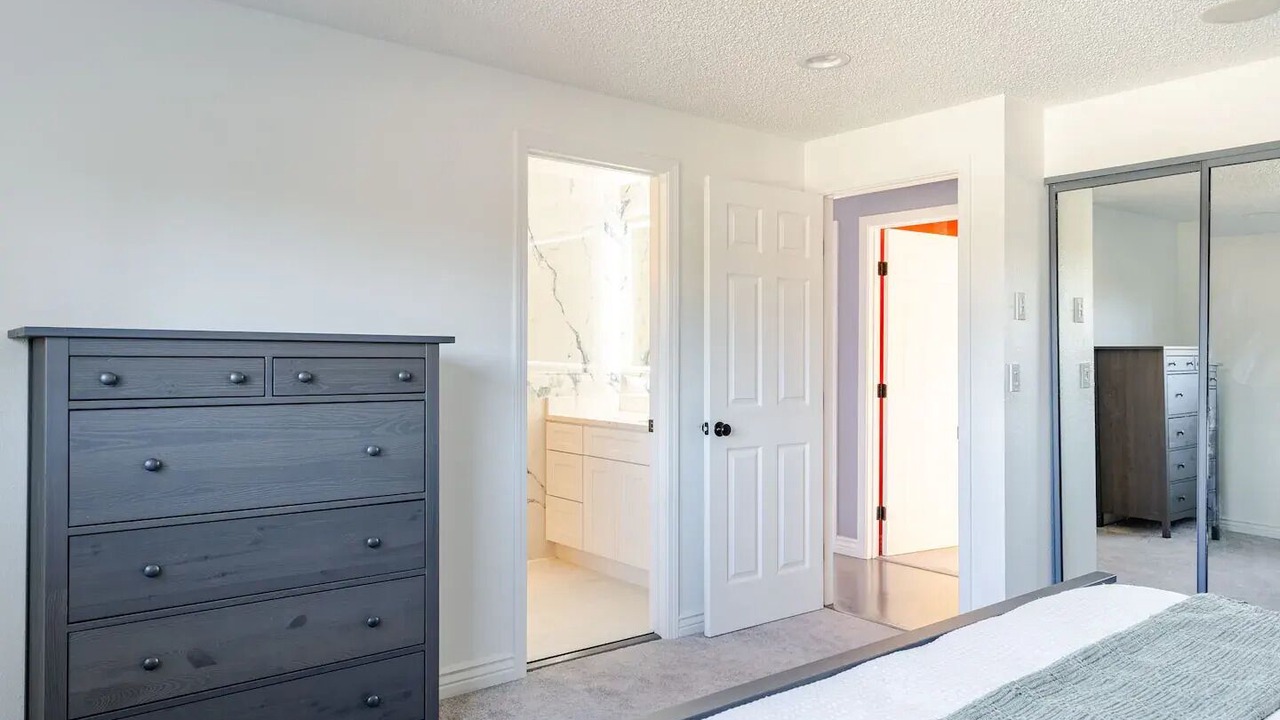 Photo of Bedroom in SeaTac