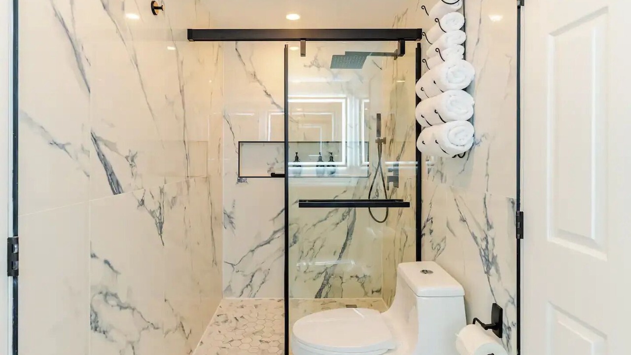 Photo of Bathroom in SeaTac