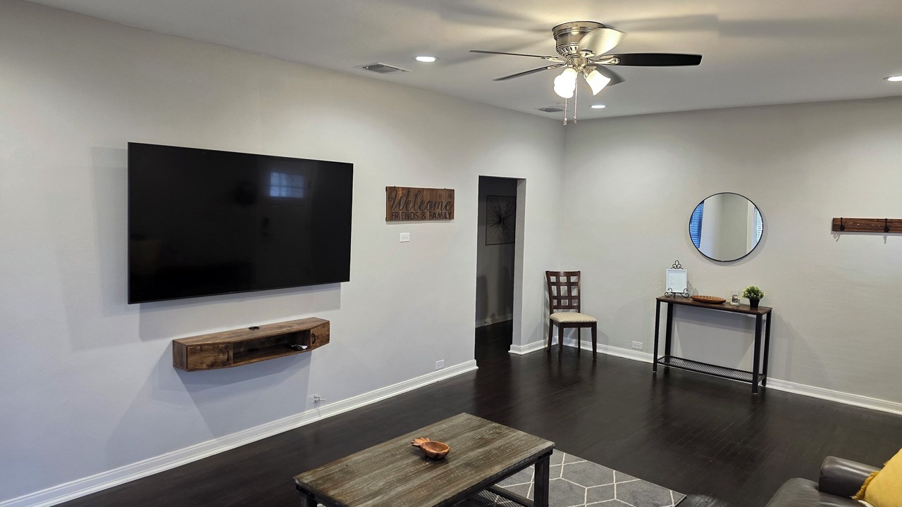 Photo of Livingroom in Denison