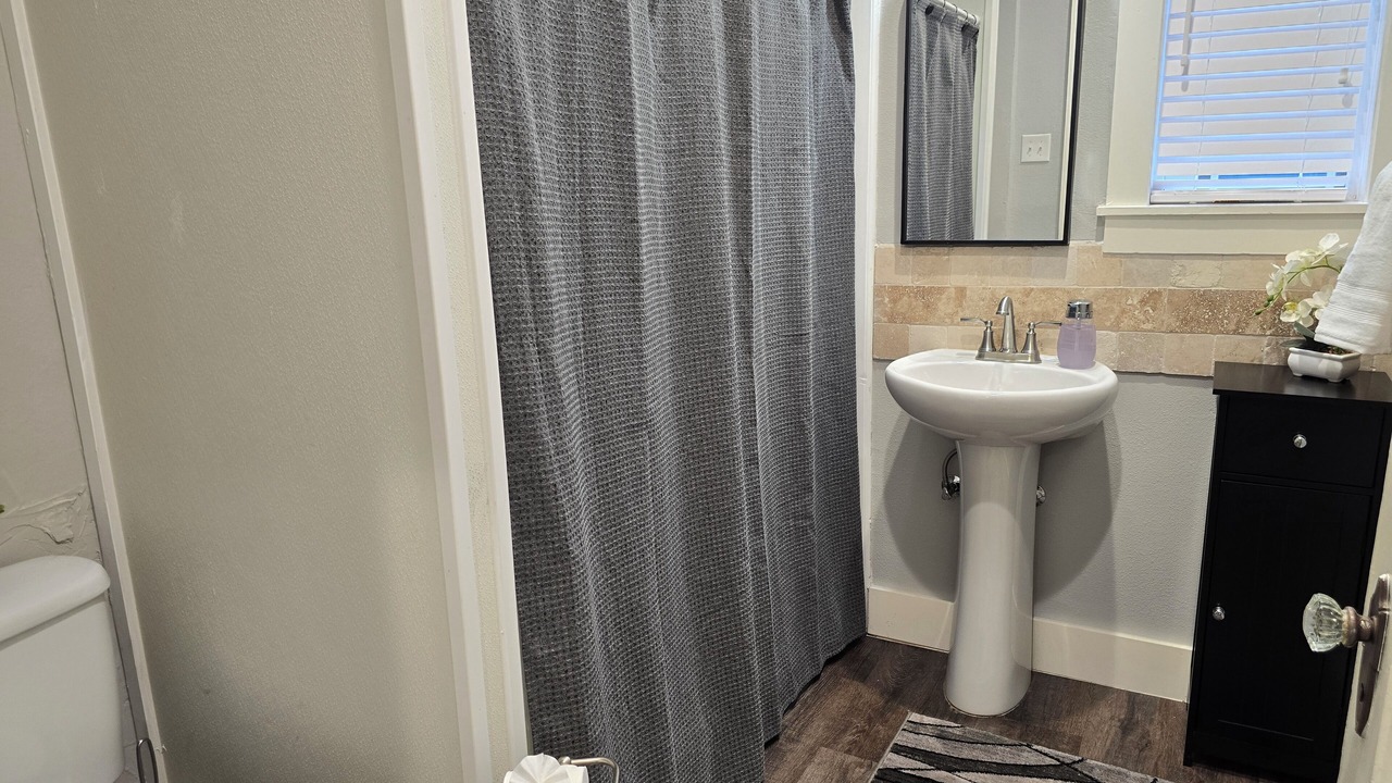 Photo of Bathroom in Denison