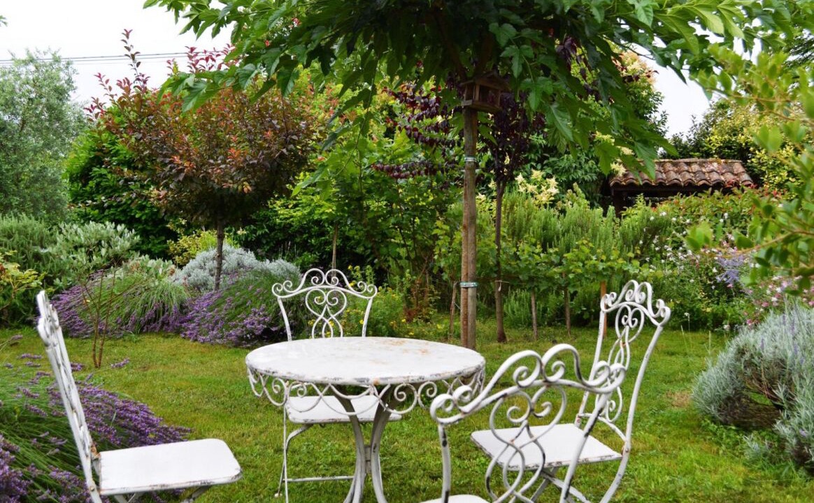 Photo of Outdoor in Cancon