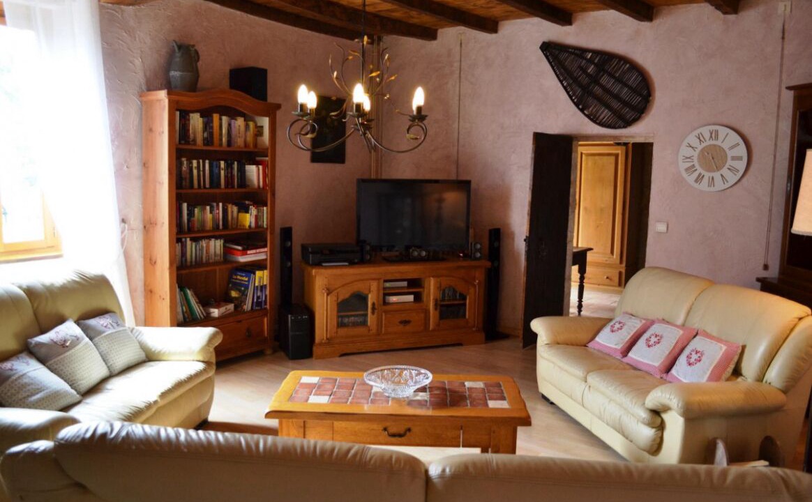 Photo of Livingroom in Cancon