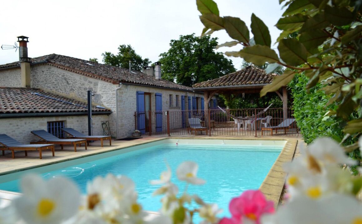 Photo of Outdoor in Cancon
