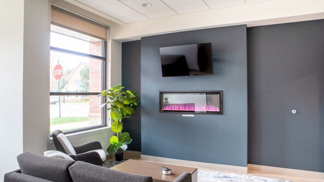 Photo of Bedroom in Shorewood